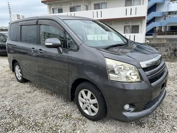 2008 TOYOTA NOAH