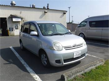 2006 Toyota Sienta