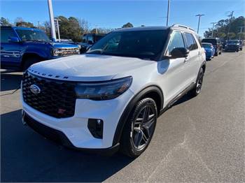 NEW 2025 Ford Explorer ST