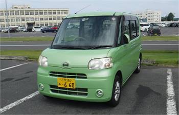 2010 Daihatsu​ Tanto​