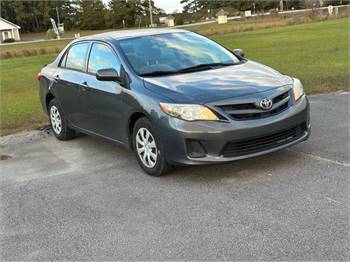 2013 Toyota corolla