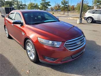 2014 Ford Taurus