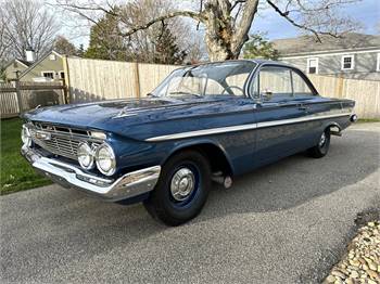 1961 Chevrolet Bel Air Bubbletop Coupe 