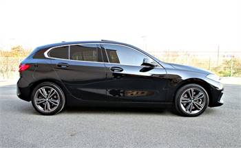 2022 BMW 120i SPORTS