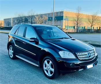 2007 Mercedes-Benz M Class ML320