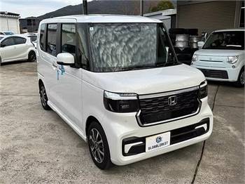 HONDA N BOX CUSTOM 2024