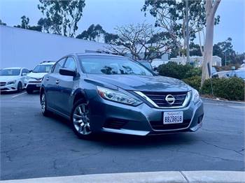 2016 Nissan Altima SV