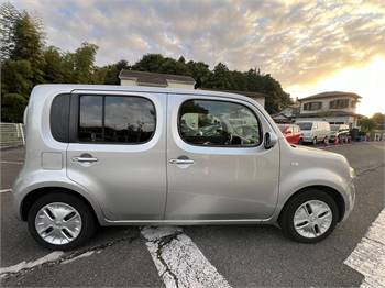 2012 Nissan Cube 15x Indigo + Plasma