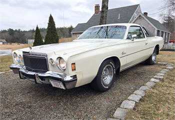 1976 Chrysler Cordoba 2 Door Hardtop 