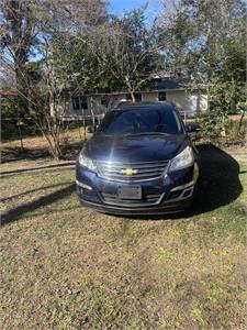 Clean title Chevrolet Traverse LT