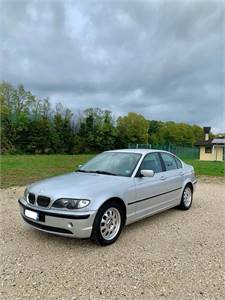 Automatic 2002 BMW 325Xi