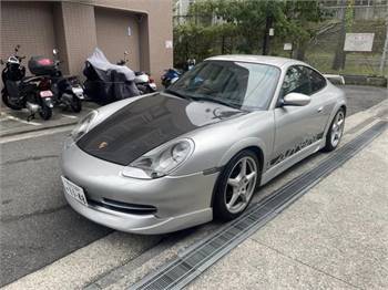 1999 Porsche Carrera 4