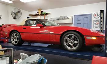 1987 Chevrolet Corvette Convertible 