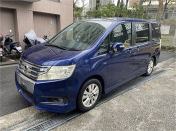 2010 Honda Stepwagon Spada