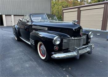 1941 Cadillac Series 62 Convertible Coupe 