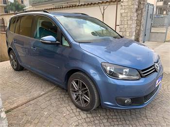 2013 Volkswagen touran 7 seats