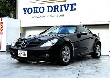 Mersedes Benz SLK-200 Convertible.