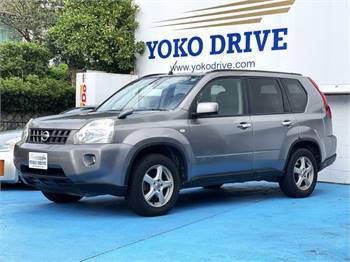 NISSAN X-TRAIL 4WD WITH APPLE CARPLAY